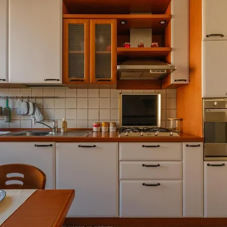 Appartement San Locca 31 Modern Near San Luca *