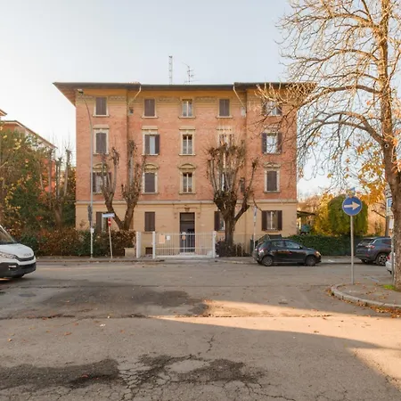 Appartement San Locca 31 Modern Near San Luca Bologna